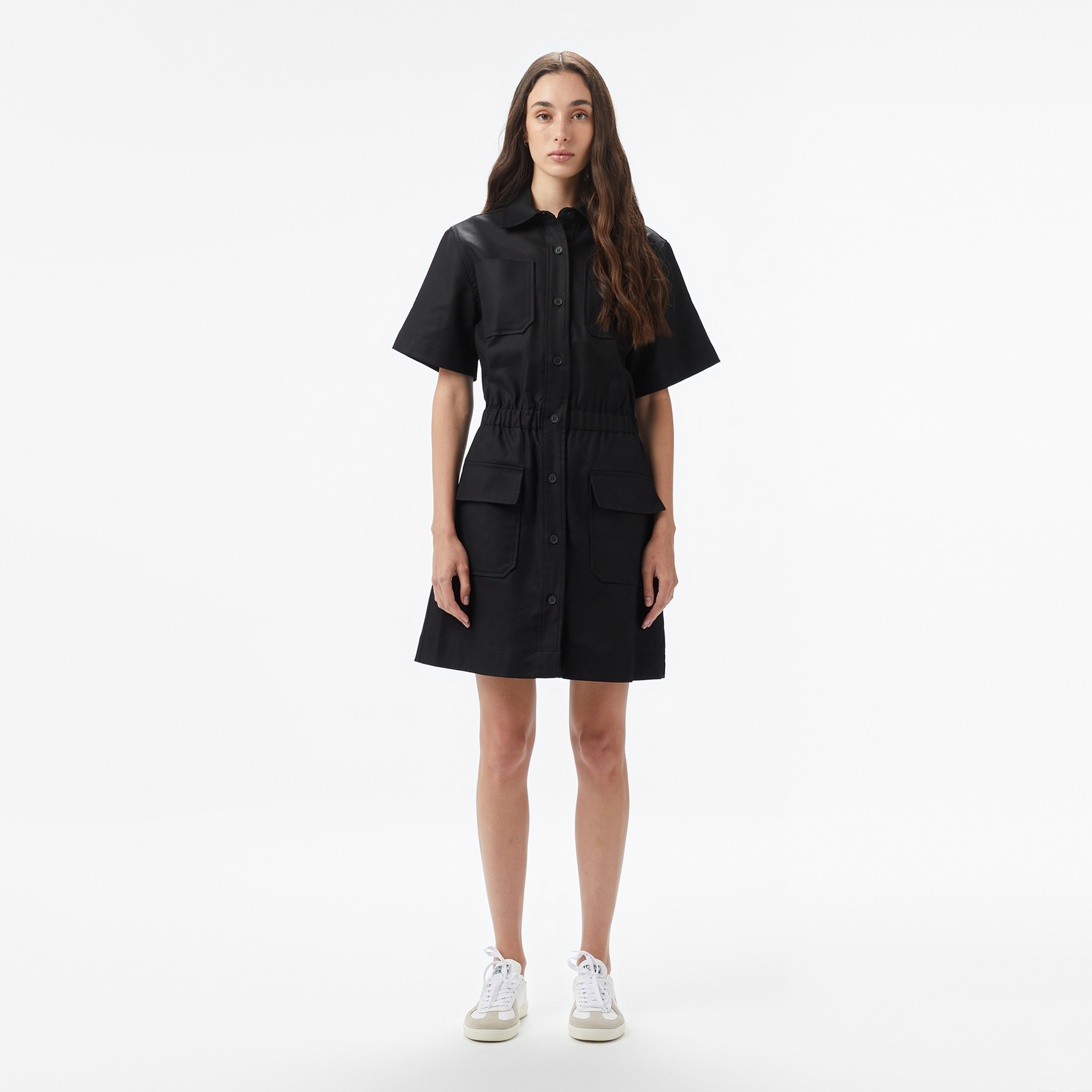 Lacoste Kadın Classic Fit Kısa Kollu Siyah Elbise Lacoste Kadın Classic Fit Kısa Kollu Siyah Elbise