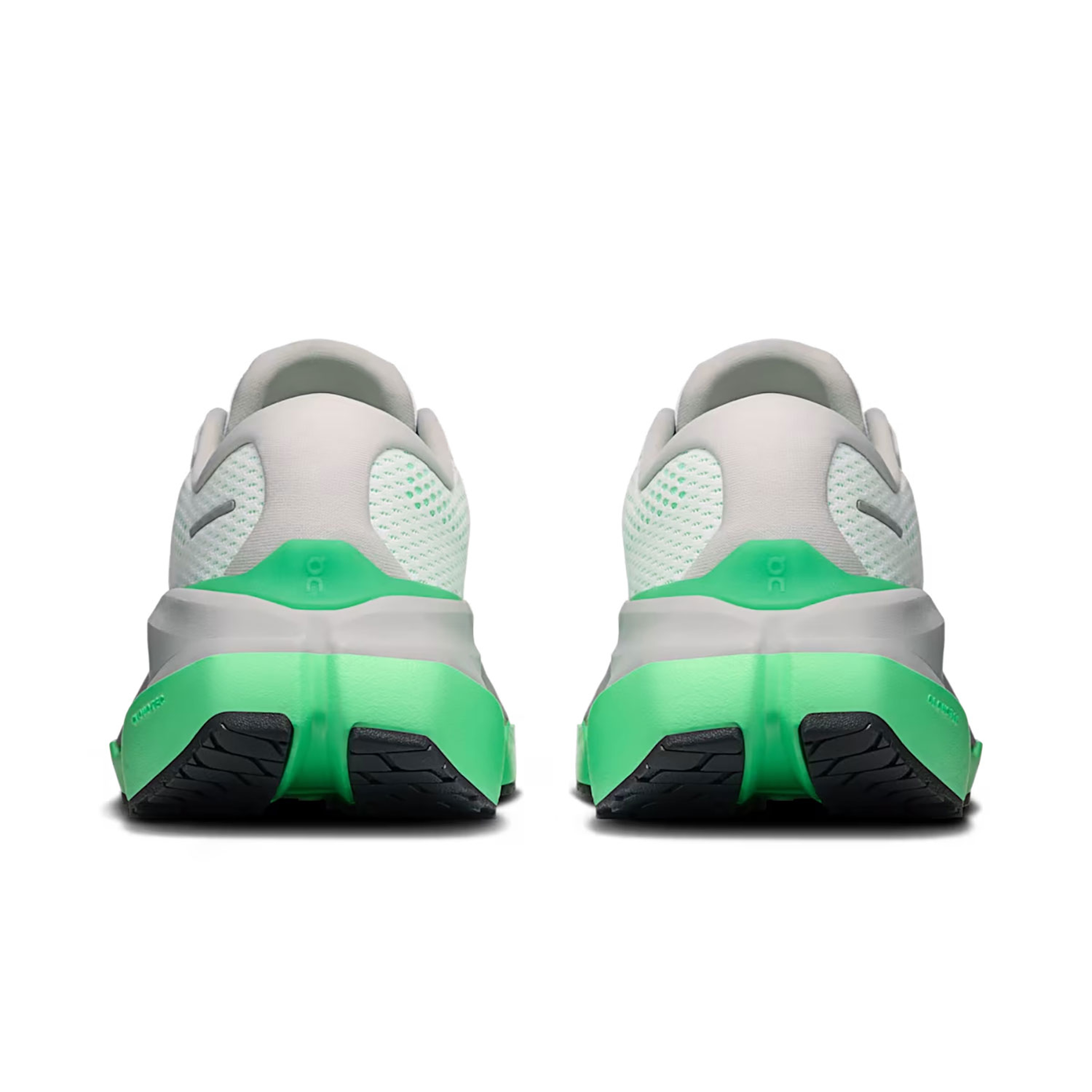 On Running Cloudrunner 3 Max Kadın Beyaz Spor Ayakkabı On Running Cloudrunner 3 Max Kadın Beyaz Spor Ayakkabı